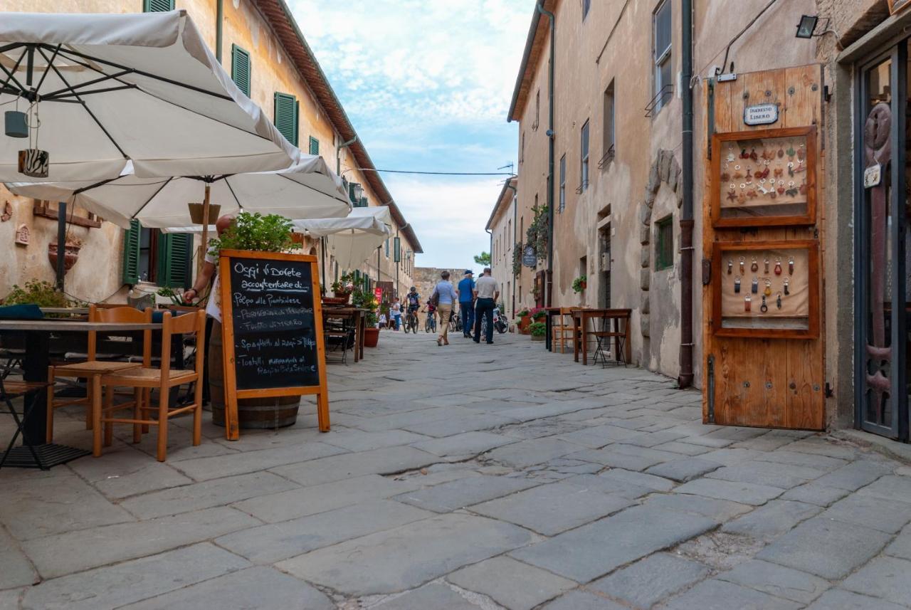 Castello Di Populonia Villa A Mare Eksteriør billede