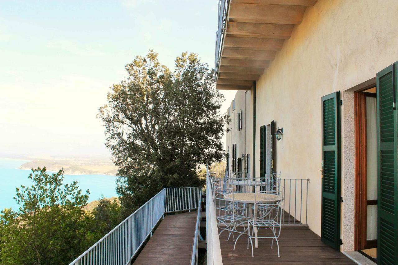 Castello Di Populonia Villa A Mare Eksteriør billede