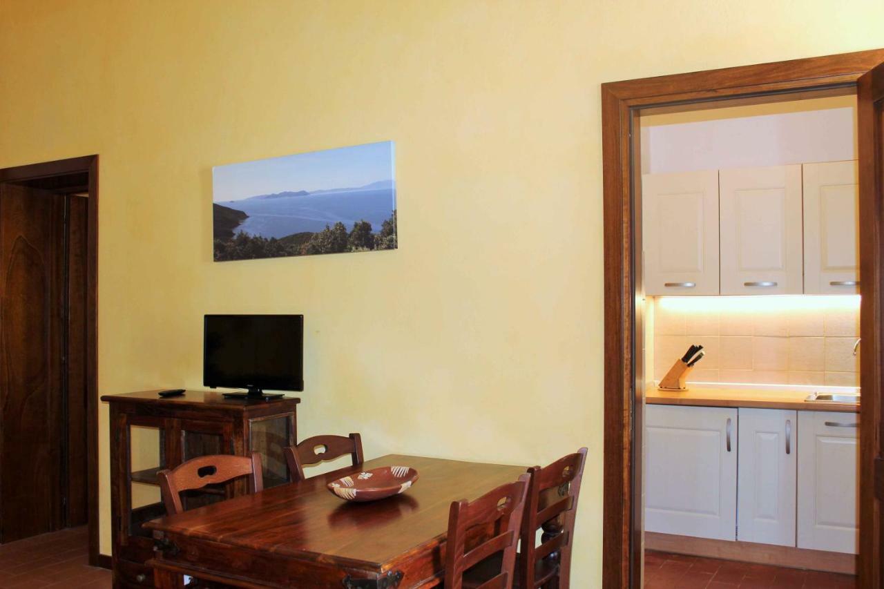 Castello Di Populonia Villa A Mare Eksteriør billede